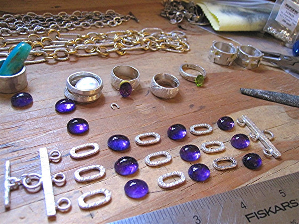 Why NOW is the perfect time to start an online Jewelry Business
