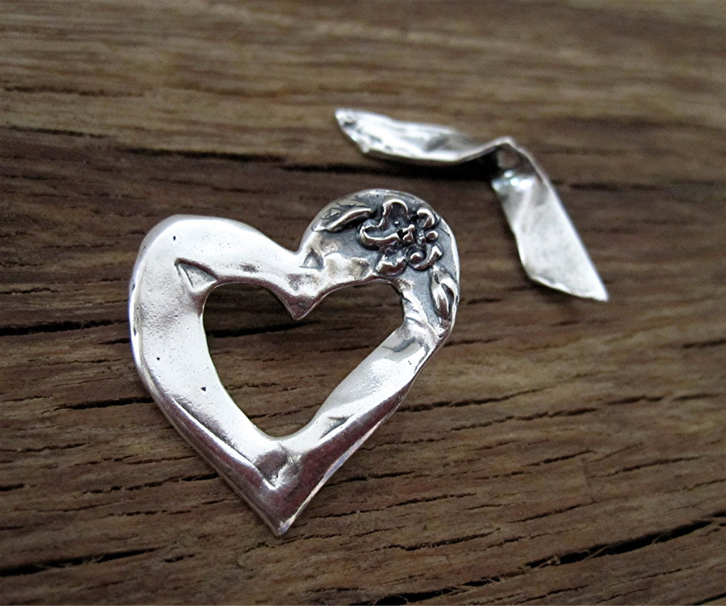 Artisan Flowered Heart Toggle Clasp in Sterling Silver (one)