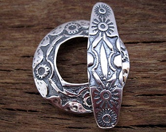 Sterling Silver Artisan Stamped Round Southwest Style Toggle Clasp (one)