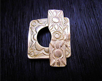 VDI Jewelry Findings Large Southwest Style Toggle Clasp in Gold Bronze