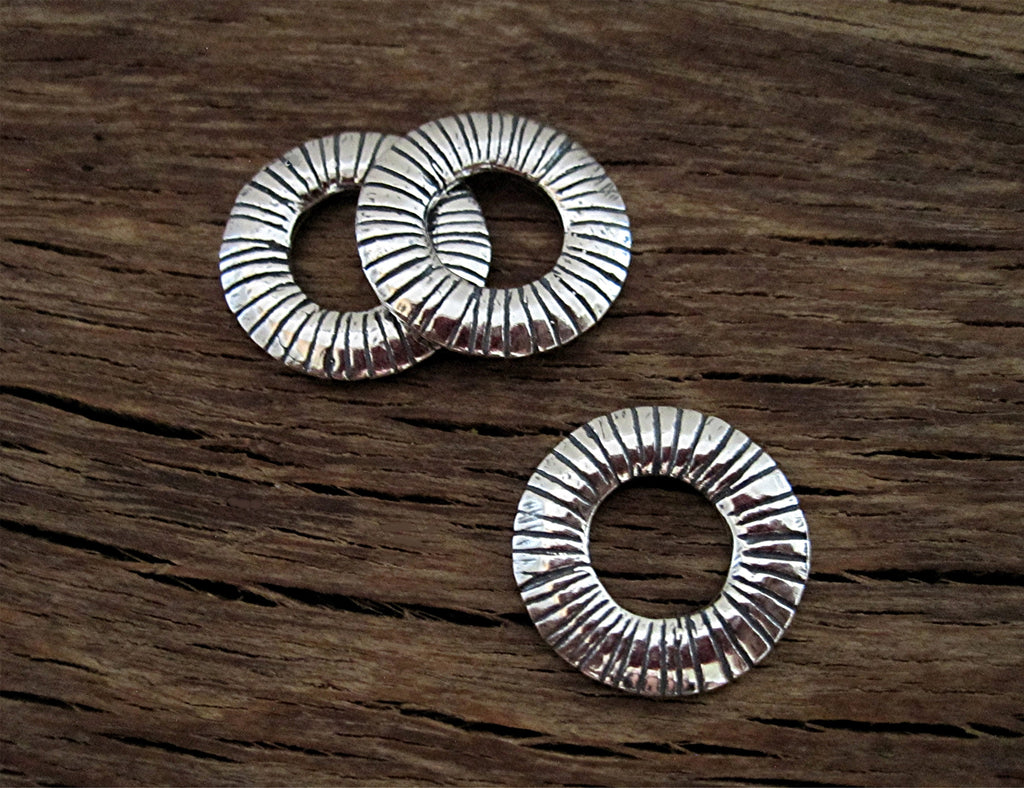 Large Sterling Silver Lined Disc Shaped Jewelry Link